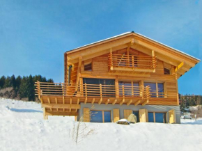 Chalet with Spectacular View of Mountains in Heremence, Les Collons